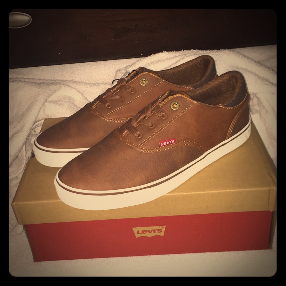 Levi’s Ethan Nappa Canvas Sneakers